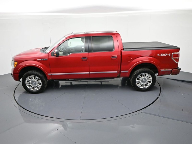 Ford F-150 Vehicle Full-screen Gallery Image 21