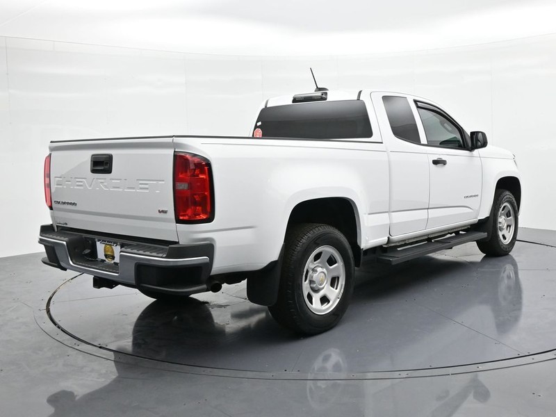 Chevrolet Colorado Vehicle Full-screen Gallery Image 06