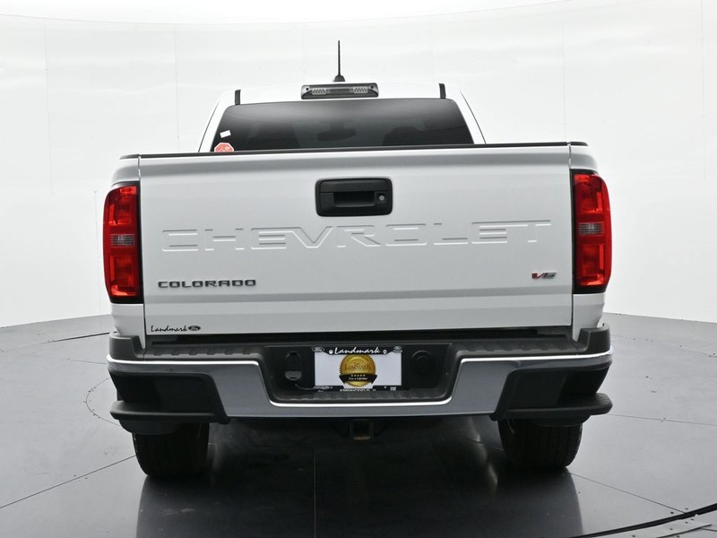 Chevrolet Colorado Vehicle Full-screen Gallery Image 07
