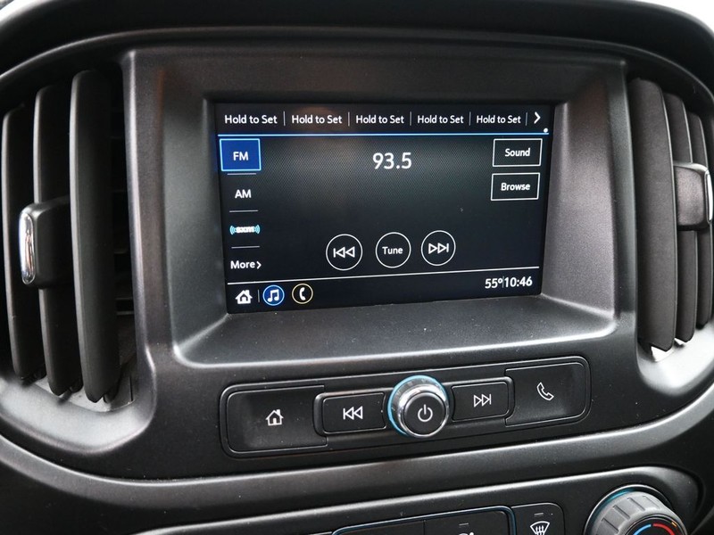 Chevrolet Colorado Vehicle Full-screen Gallery Image 10