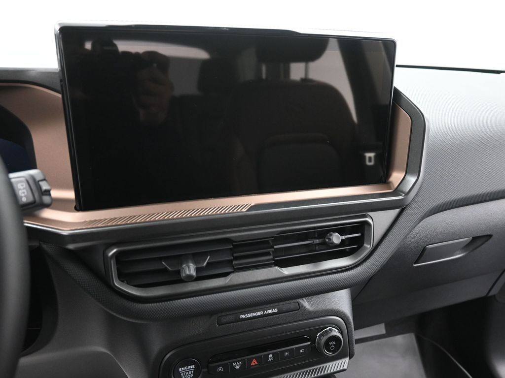 Ford Bronco Sport Vehicle Full-screen Gallery Image 12