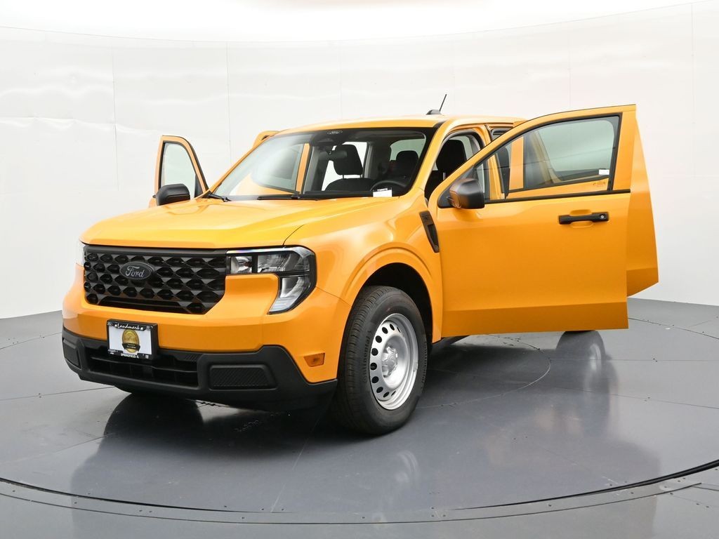 Ford Maverick Vehicle Full-screen Gallery Image 30