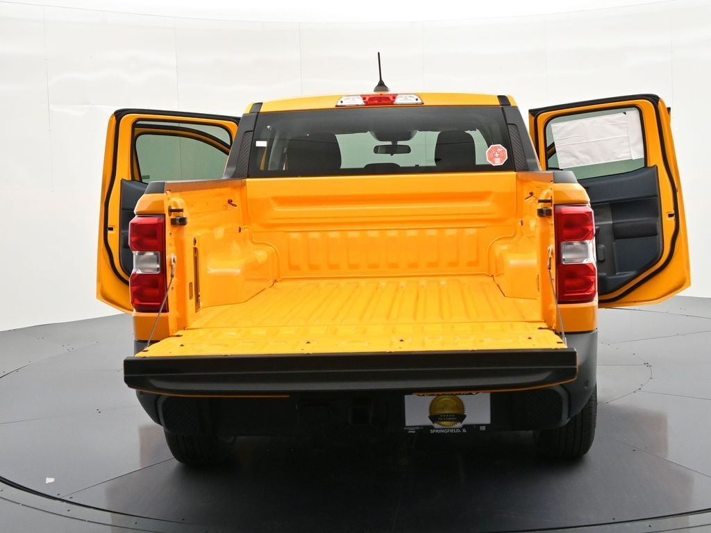 Ford Maverick Vehicle Full-screen Gallery Image 31