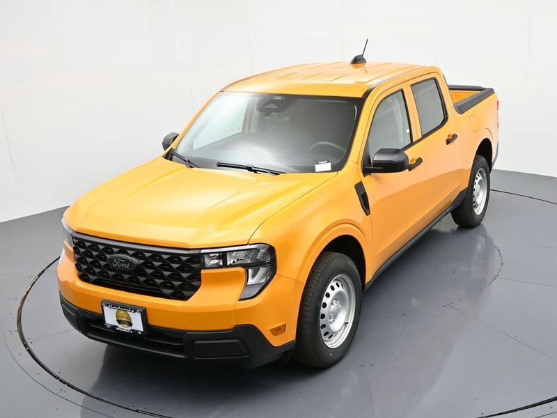 Ford Maverick Vehicle Full-screen Gallery Image 19