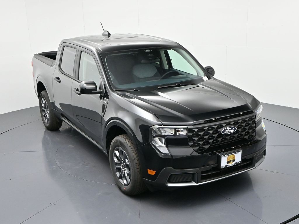 Ford Maverick Vehicle Full-screen Gallery Image 17