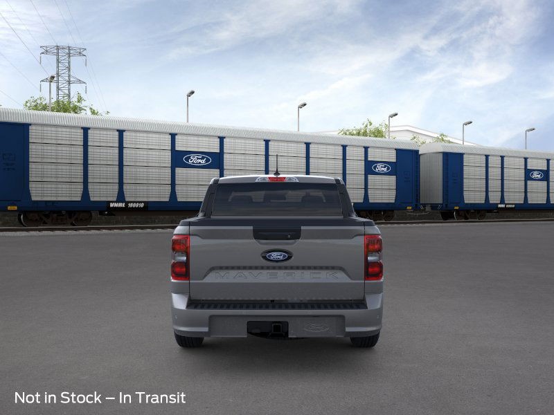 Ford Maverick Vehicle Full-screen Gallery Image 5