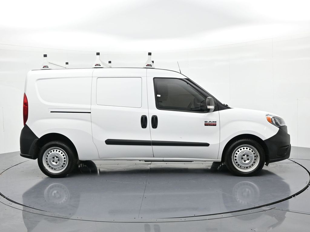 Ram ProMaster City Cargo Van Vehicle Full-screen Gallery Image 05