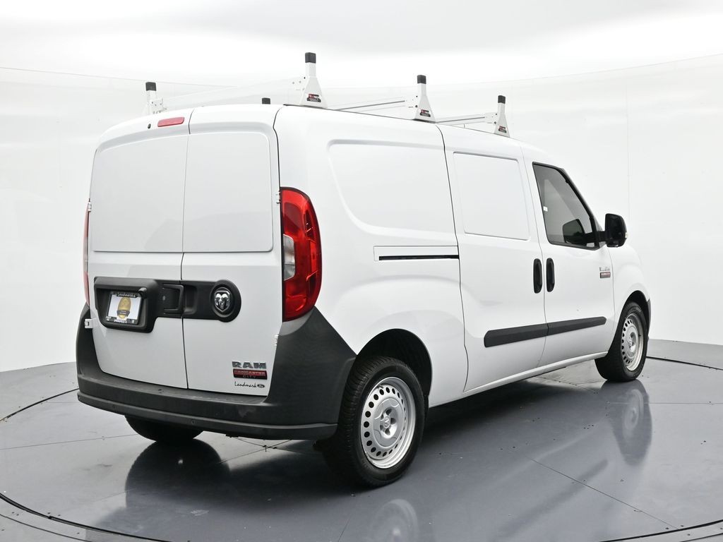 Ram ProMaster City Cargo Van Vehicle Full-screen Gallery Image 06
