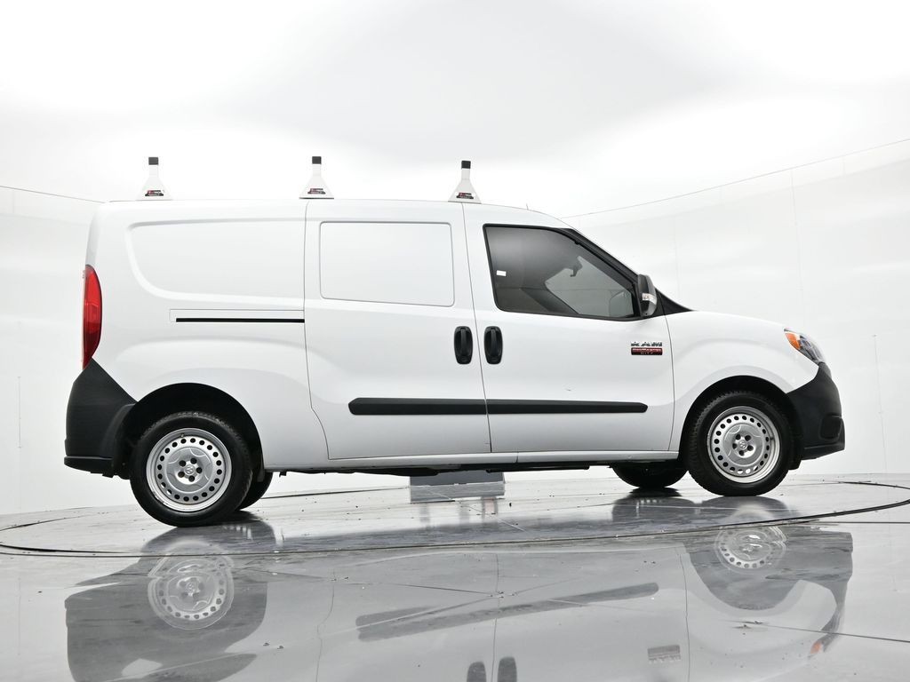 Ram ProMaster City Cargo Van Vehicle Full-screen Gallery Image 22