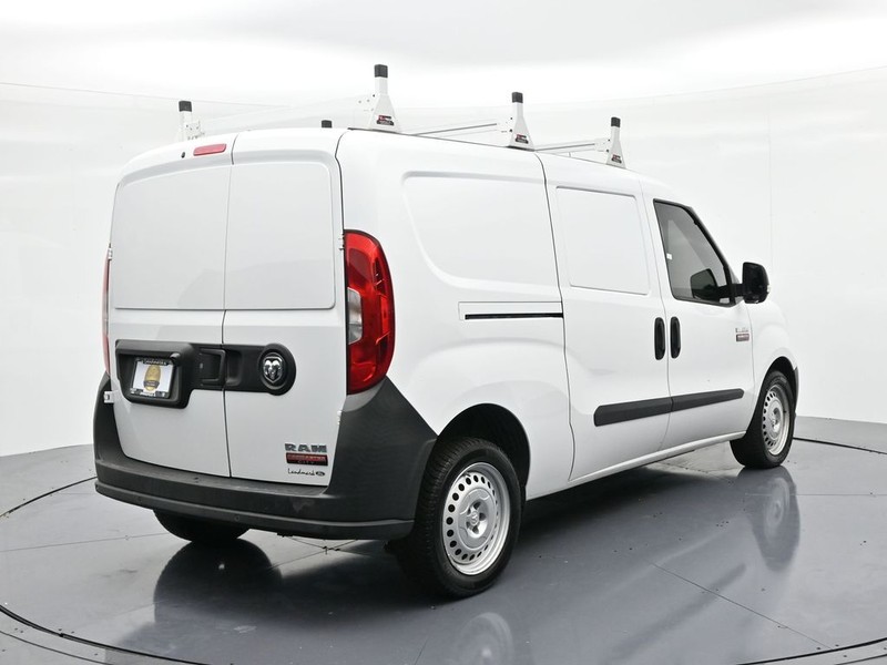 Ram ProMaster City Cargo Van Vehicle Full-screen Gallery Image 6