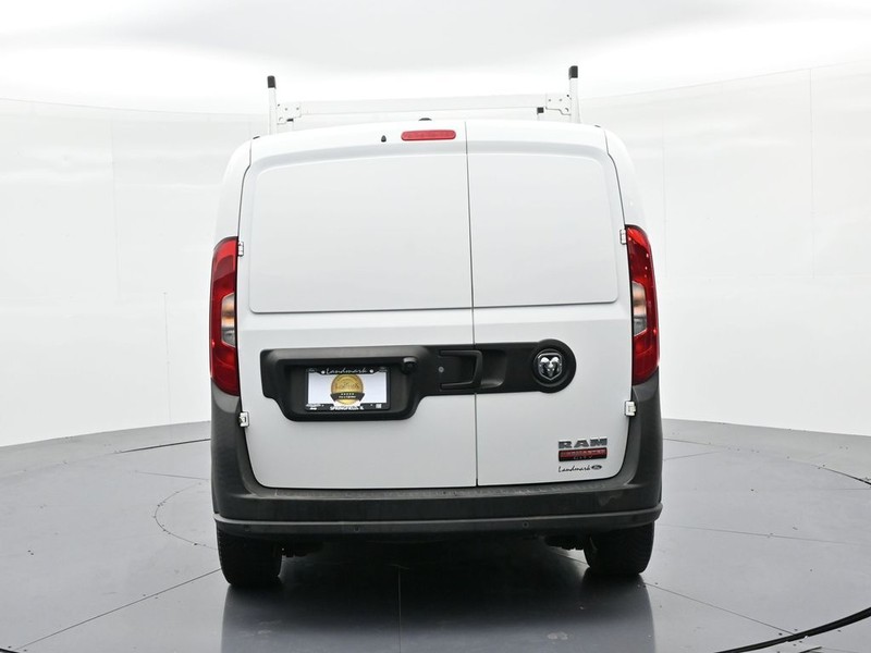 Ram ProMaster City Cargo Van Vehicle Full-screen Gallery Image 7