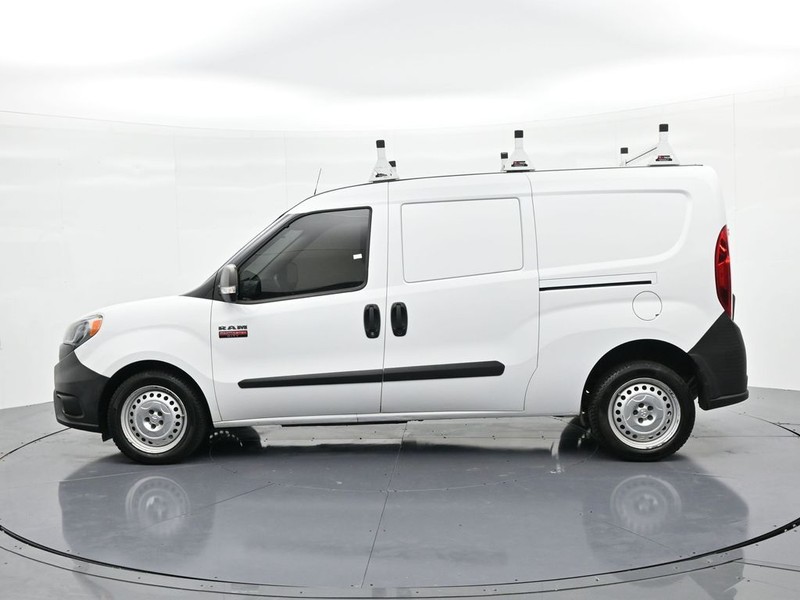 Ram ProMaster City Cargo Van Vehicle Full-screen Gallery Image 9