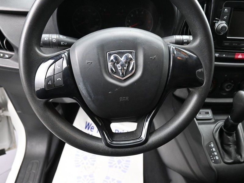 Ram ProMaster City Cargo Van Vehicle Full-screen Gallery Image 10