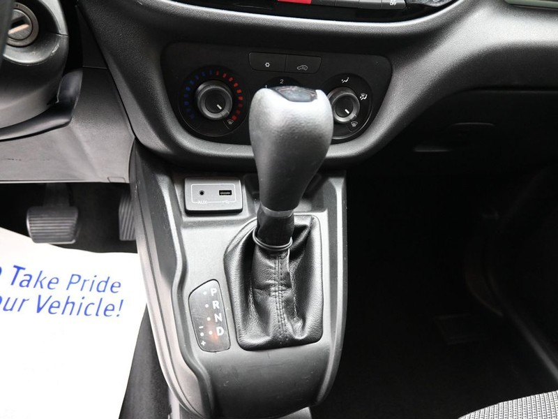 Ram ProMaster City Cargo Van Vehicle Full-screen Gallery Image 12