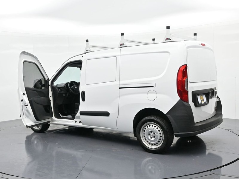 Ram ProMaster City Cargo Van Vehicle Full-screen Gallery Image 24