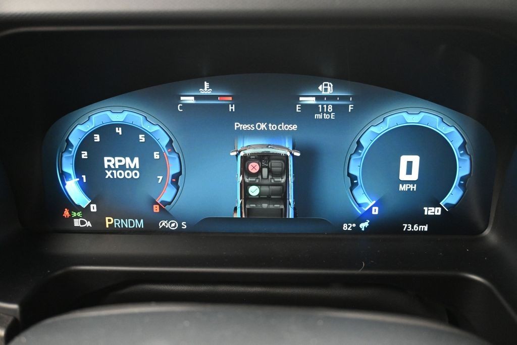 Ford Bronco Vehicle Full-screen Gallery Image 10