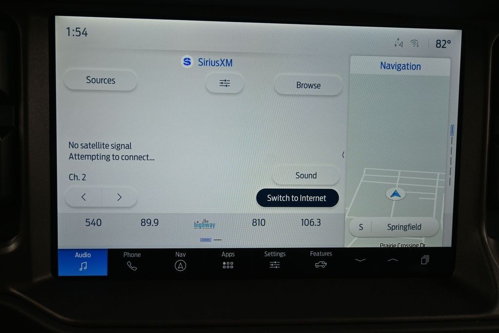 Ford Bronco Vehicle Full-screen Gallery Image 11