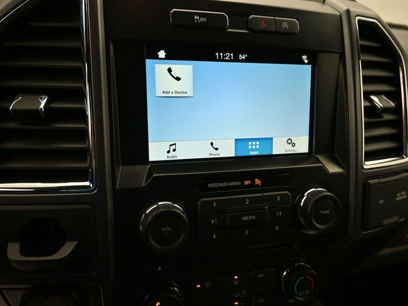 Ford F-150 Vehicle Full-screen Gallery Image 10