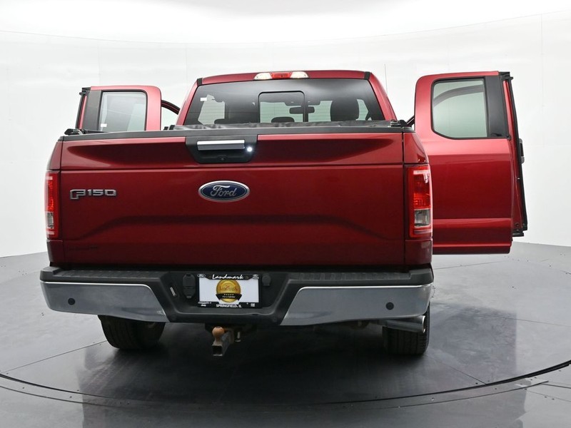 Ford F-150 Vehicle Full-screen Gallery Image 27
