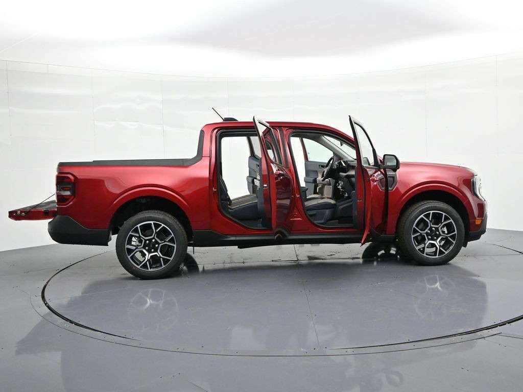 Ford Maverick Vehicle Full-screen Gallery Image 31