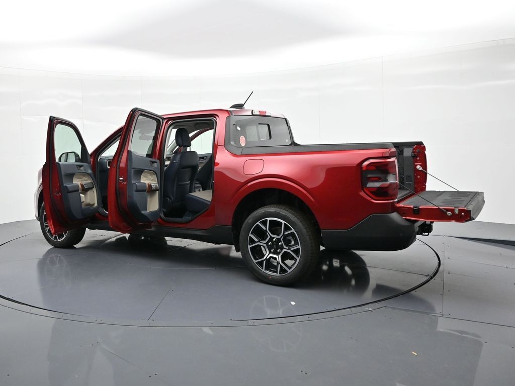 Ford Maverick Vehicle Full-screen Gallery Image 32