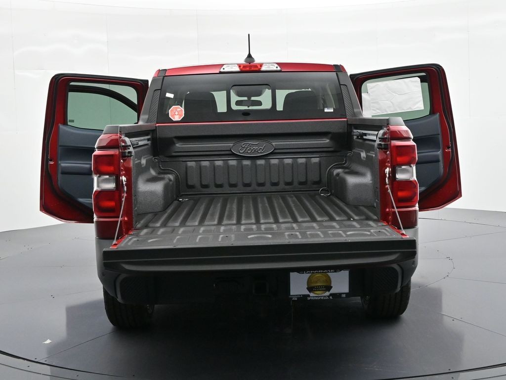 Ford Maverick Vehicle Full-screen Gallery Image 34