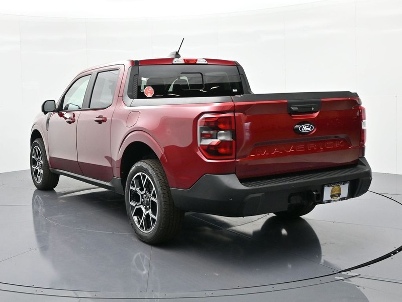 Ford Maverick Vehicle Full-screen Gallery Image 8