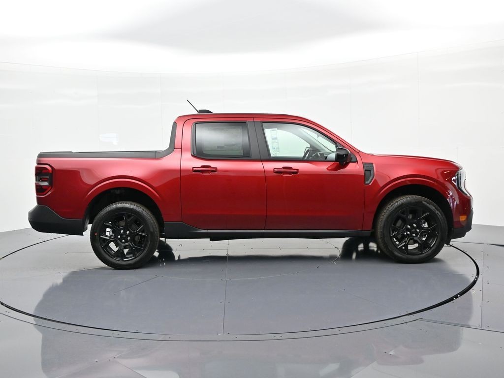 Ford Maverick Vehicle Full-screen Gallery Image 5