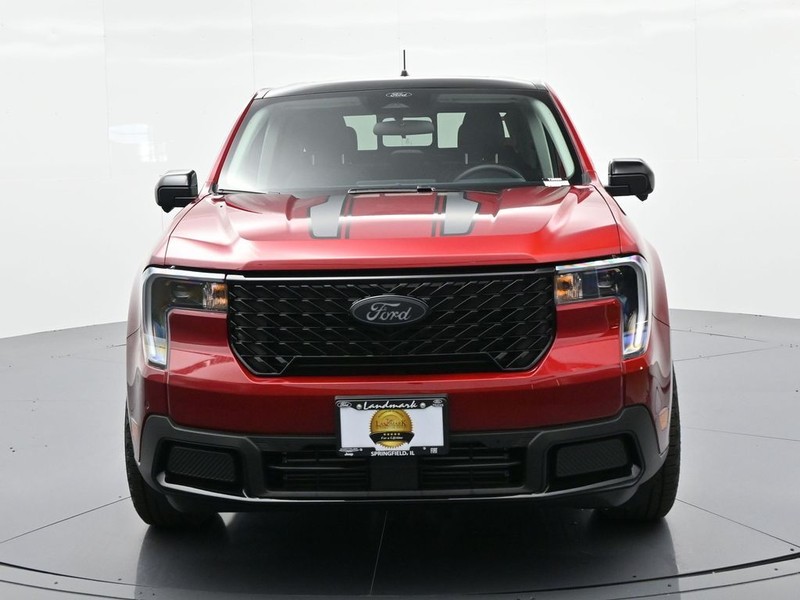 Ford Maverick Vehicle Full-screen Gallery Image 3