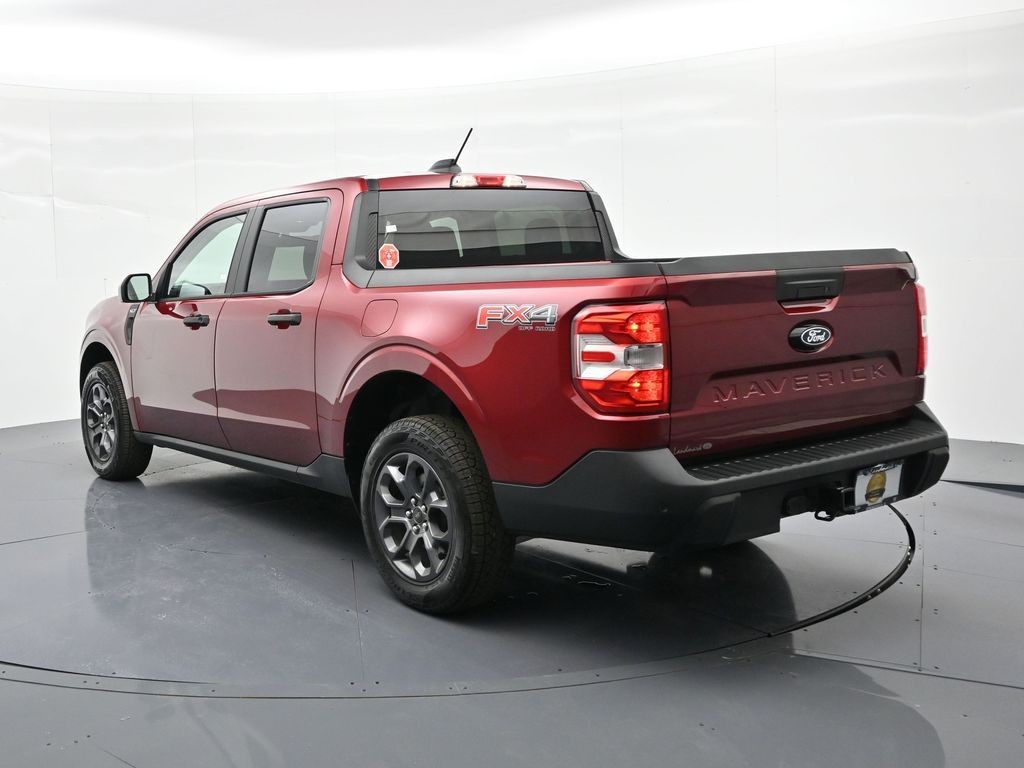 Ford Maverick Vehicle Full-screen Gallery Image 8