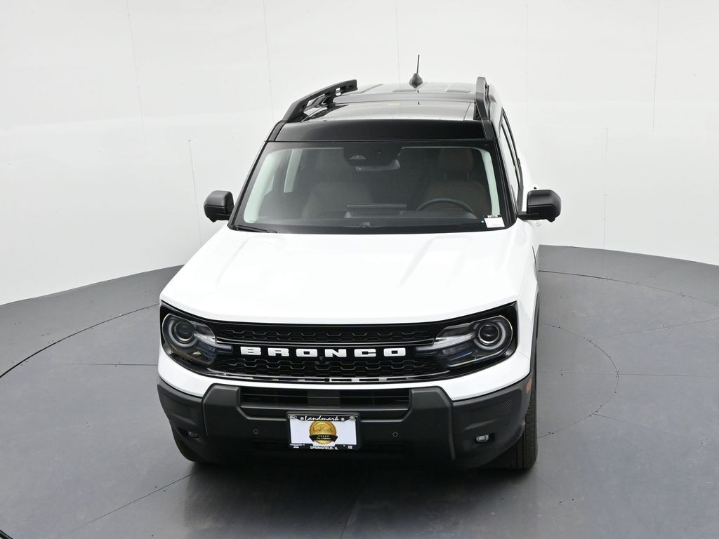 Ford Bronco Sport Vehicle Full-screen Gallery Image 19