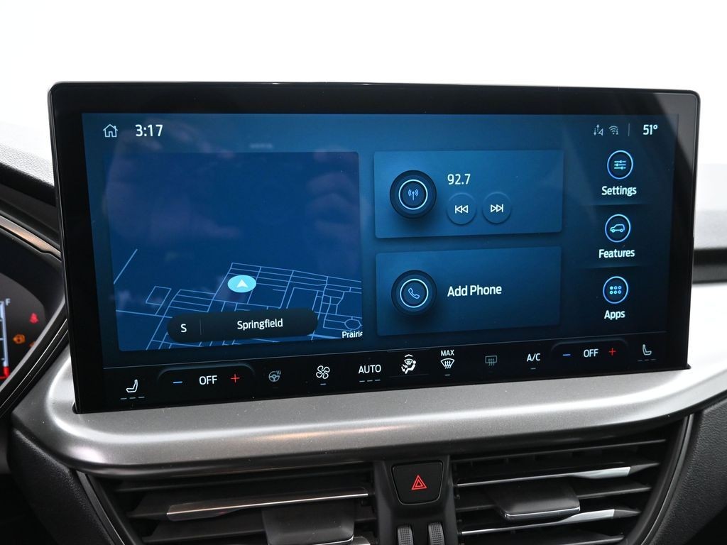 Ford Escape Vehicle Full-screen Gallery Image 11