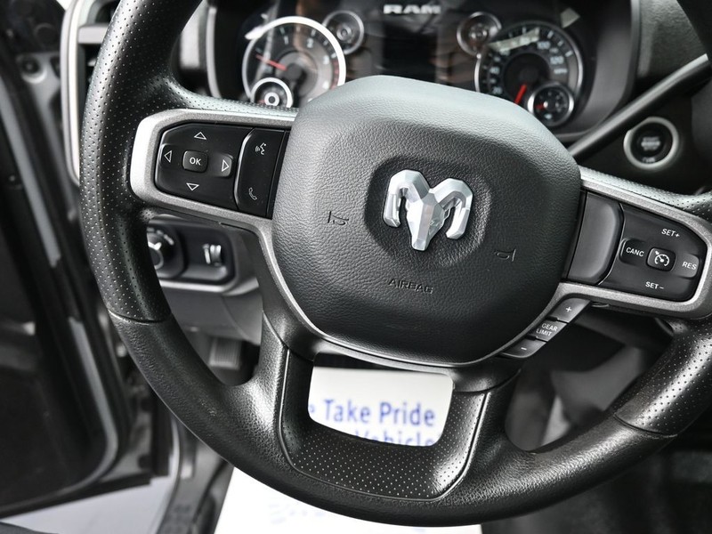 Ram 3500 Chassis Cab Vehicle Full-screen Gallery Image 10