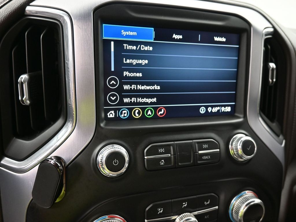 GMC Sierra 1500 Vehicle Full-screen Gallery Image 15