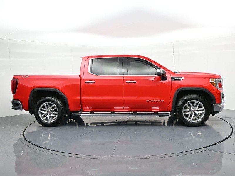 GMC Sierra 1500 Vehicle Full-screen Gallery Image 5