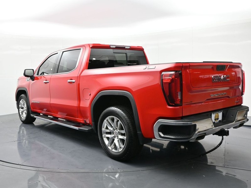 GMC Sierra 1500 Vehicle Full-screen Gallery Image 8