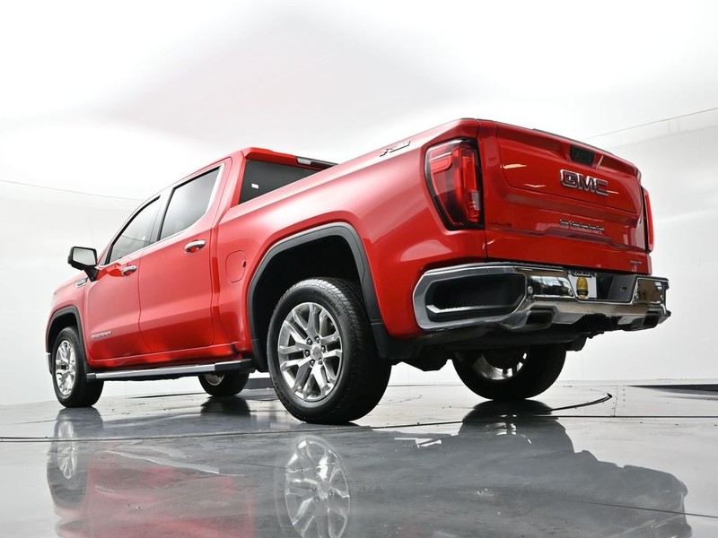 GMC Sierra 1500 Vehicle Full-screen Gallery Image 22