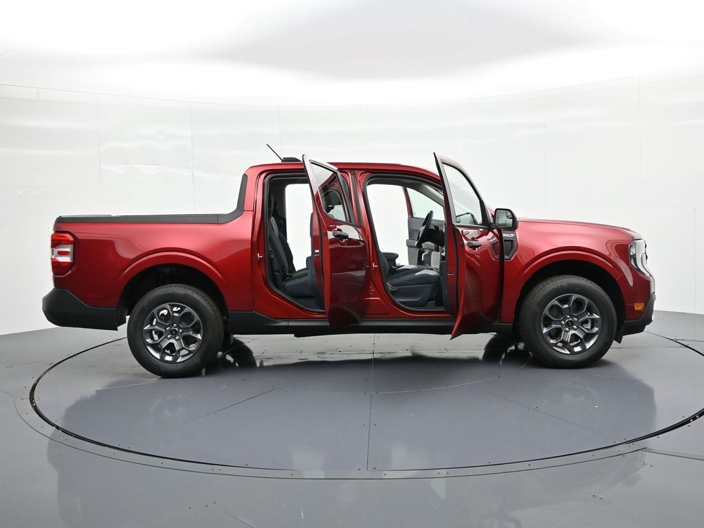 Ford Maverick Vehicle Full-screen Gallery Image 33