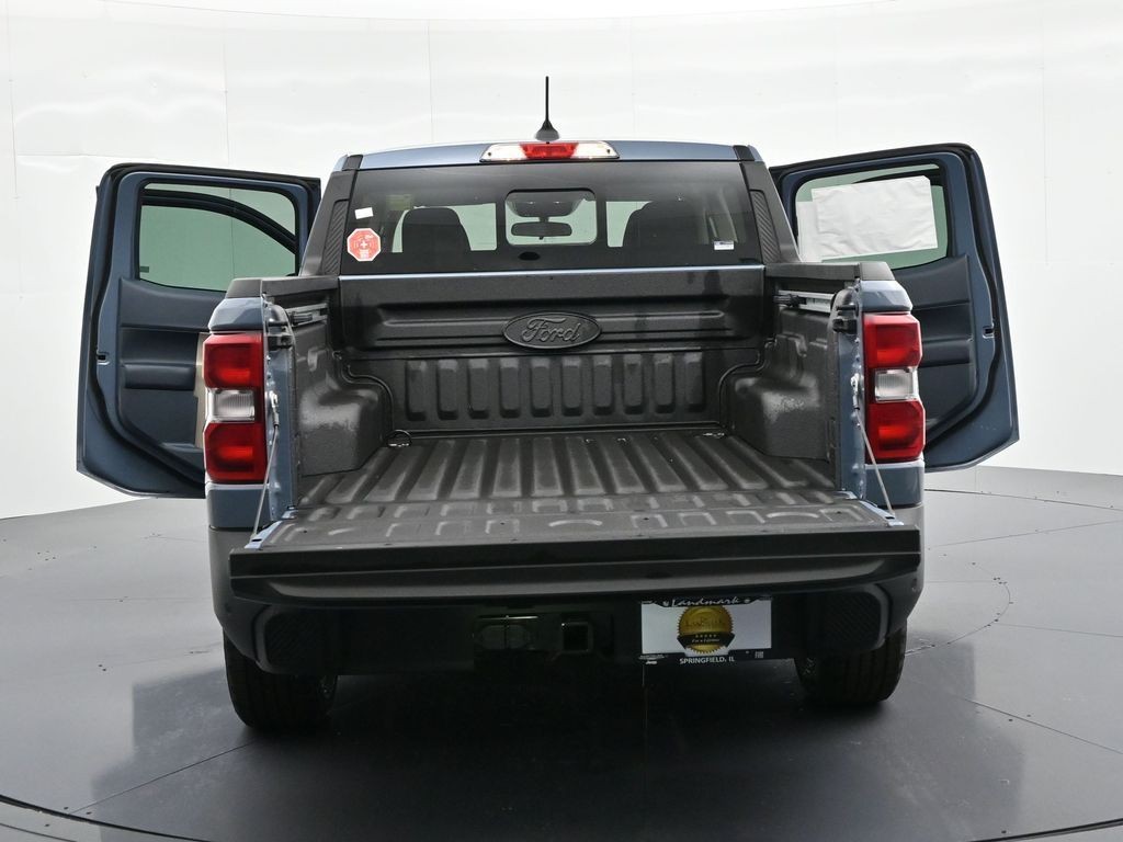 Ford Maverick Vehicle Full-screen Gallery Image 33