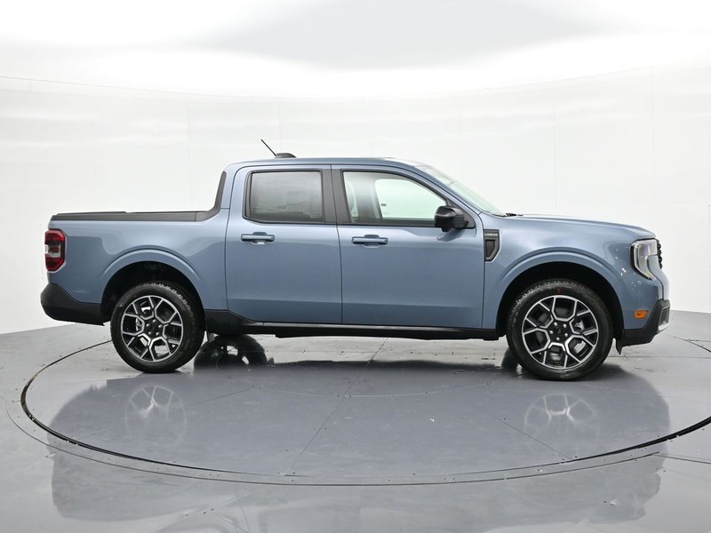 Ford Maverick Vehicle Full-screen Gallery Image 5