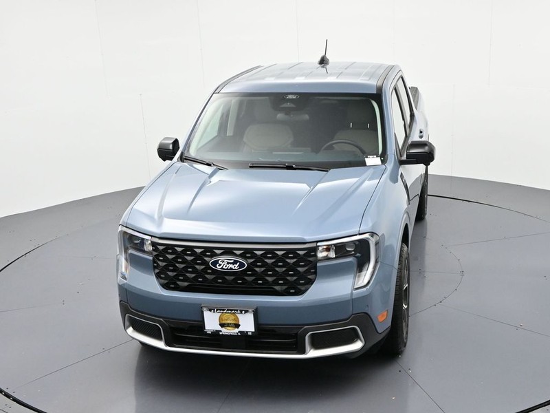 Ford Maverick Vehicle Full-screen Gallery Image 21