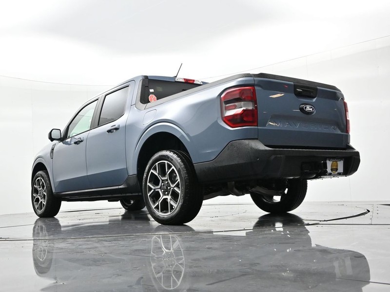 Ford Maverick Vehicle Full-screen Gallery Image 24