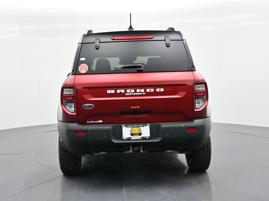 Ford Bronco Sport Vehicle Full-screen Gallery Image 7