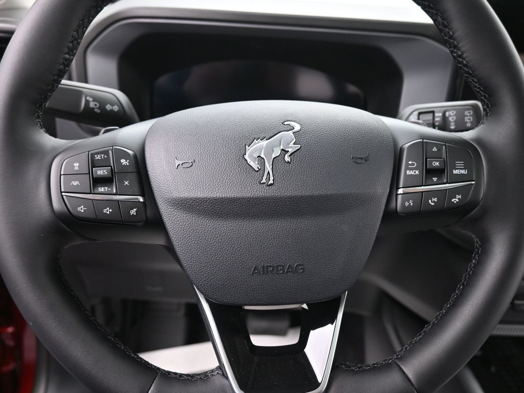 Ford Bronco Sport Vehicle Full-screen Gallery Image 12