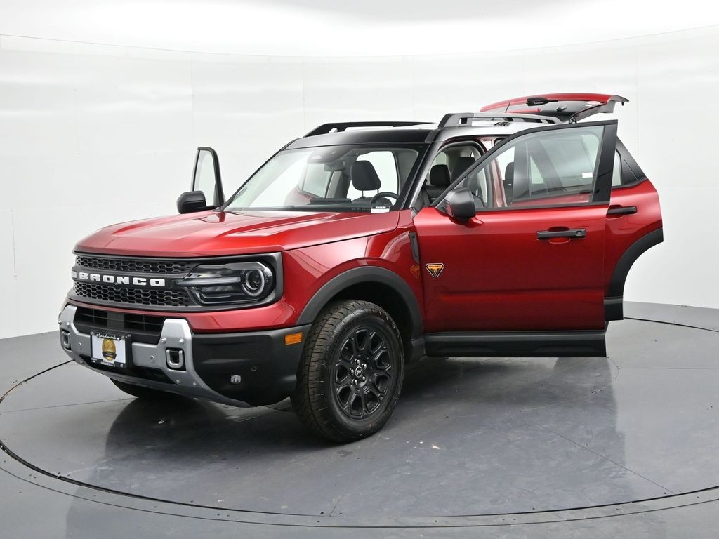 Ford Bronco Sport Vehicle Full-screen Gallery Image 28