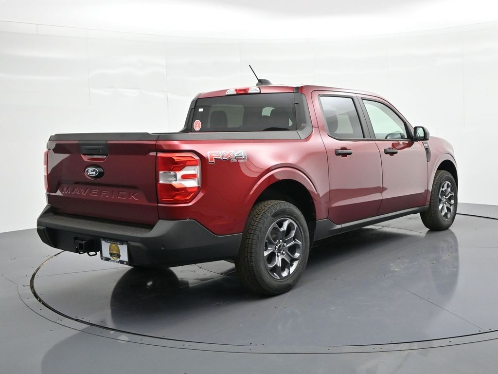 Ford Maverick Vehicle Full-screen Gallery Image 6