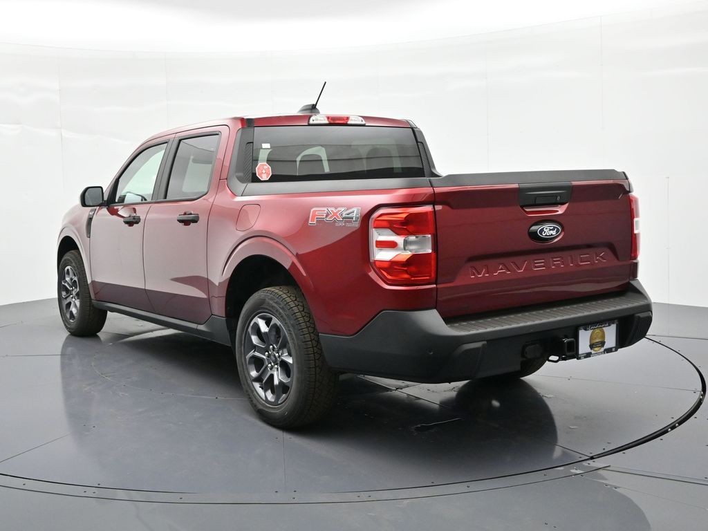 Ford Maverick Vehicle Full-screen Gallery Image 8