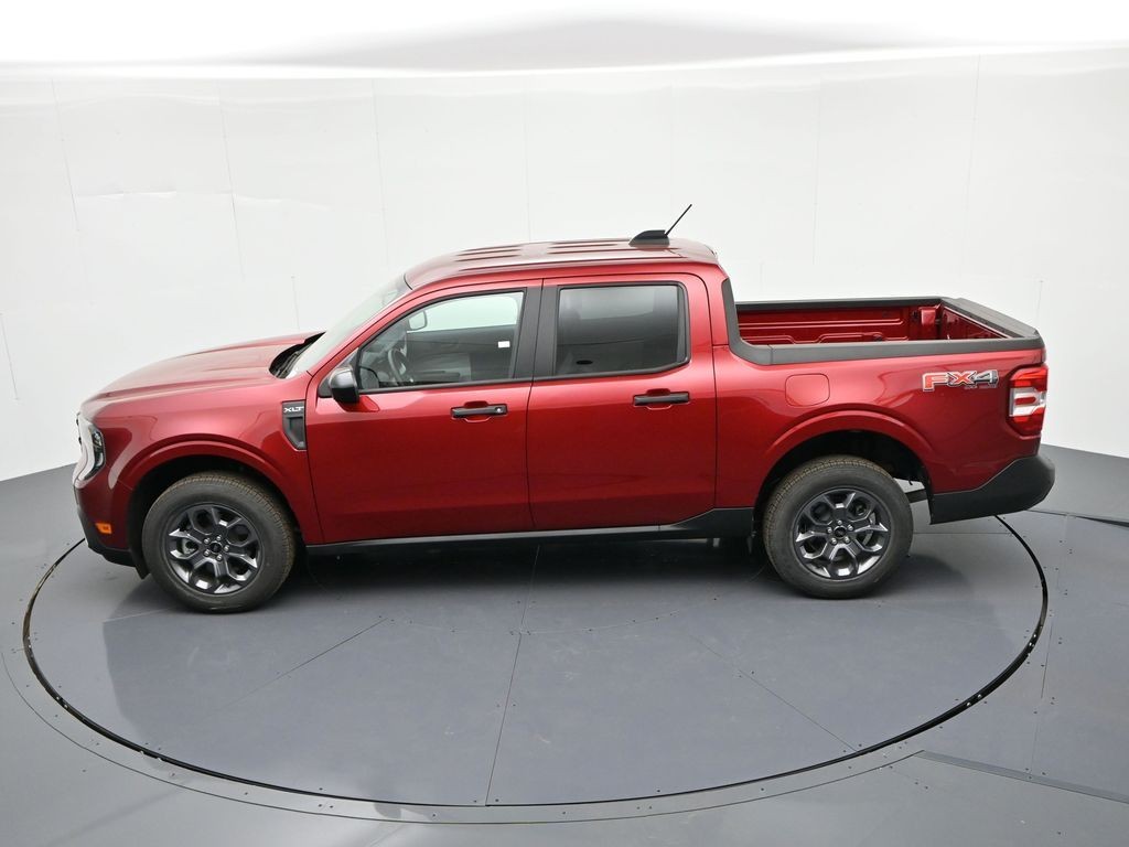 Ford Maverick Vehicle Full-screen Gallery Image 29