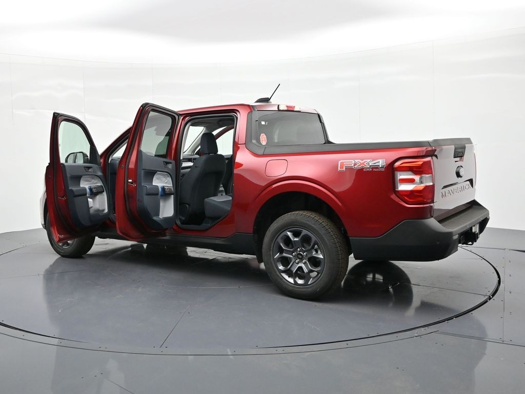 Ford Maverick Vehicle Full-screen Gallery Image 35