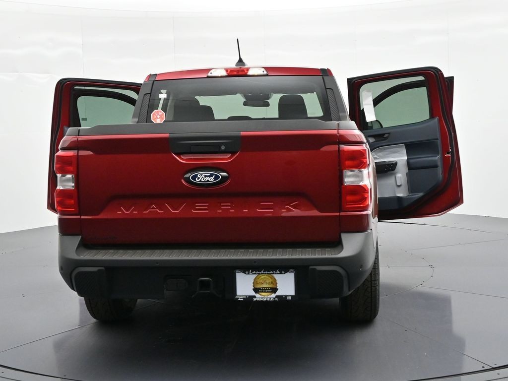 Ford Maverick Vehicle Full-screen Gallery Image 37